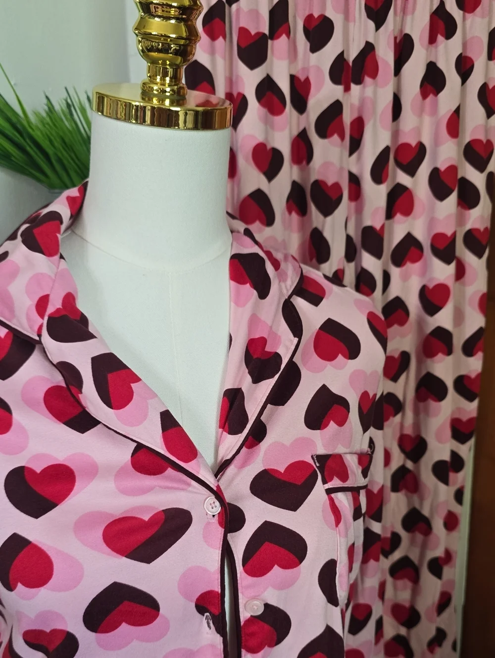 kate spade Pink & Red Heart Print  Pajama Set Small